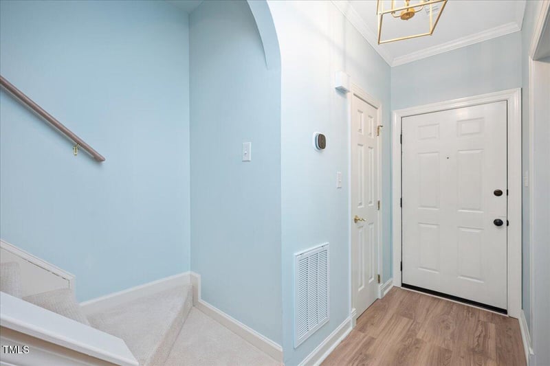 114 Granby Ct, Cary, NC 27511