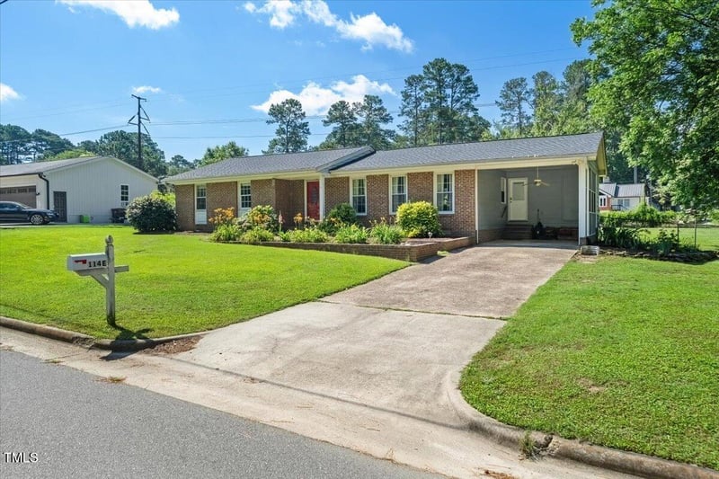 114 Haywood St, Wendell, NC 27591