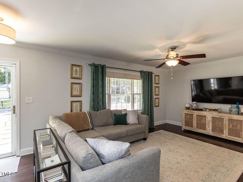 114 Heatherwood Dr, Garner, NC 27529