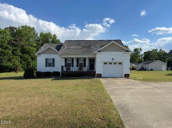 114 Hooks Glenn Dr, Kenly, NC 27542