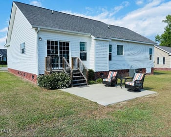 114 Hooks Glenn Dr, Kenly, NC 27542