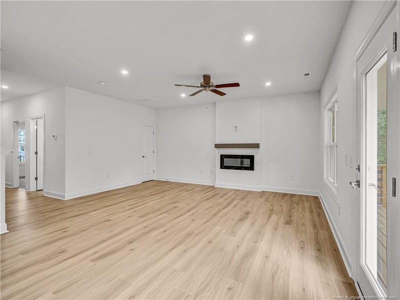 114 Kingwood Dr, Lillington, NC 27546