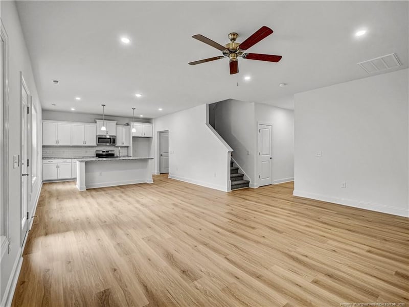 114 Kingwood Dr, Lillington, NC 27546