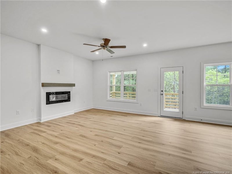 114 Kingwood Dr, Lillington, NC 27546