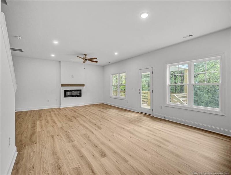 114 Kingwood Dr, Lillington, NC 27546