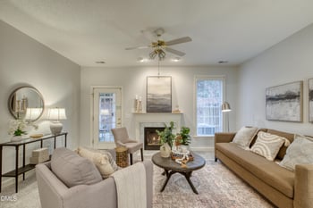 114 Knotts Valley Ln, Cary, NC 27519