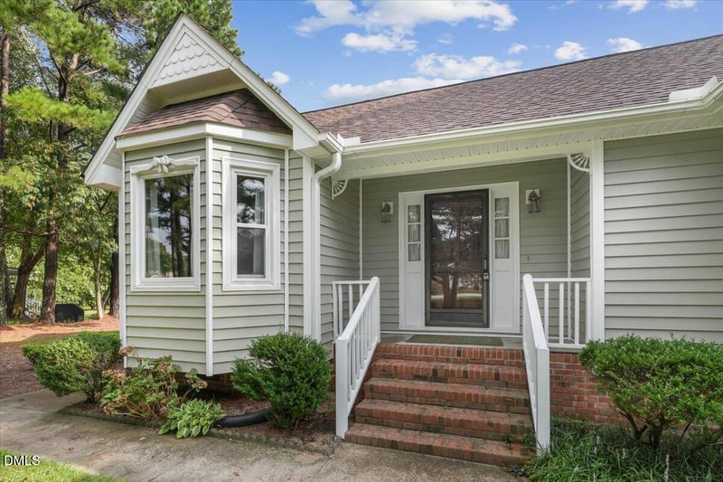 114 Lakeside Cir, Willow Springs, NC 27592
