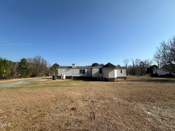 114 Laura Ave, Princeton, NC 27569