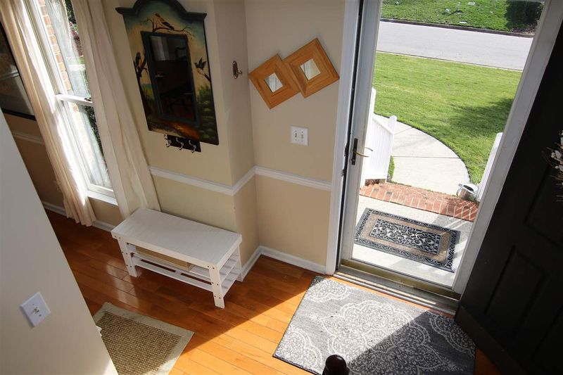 114 Laurel Branch Dr, Cary, NC 27513