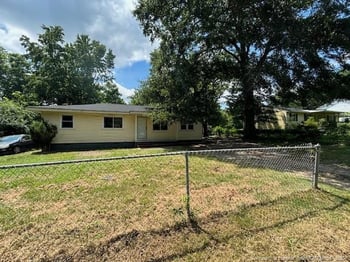 114 Leona Ave, Fayetteville, NC 28314