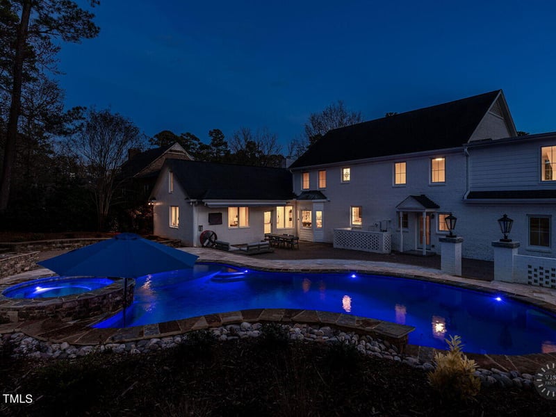 114 Lochinvar Ct, Cary, NC 27511