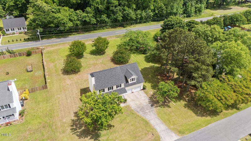 114 Lynnville Ct, Lillington, NC 27546