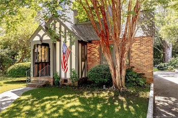 114 Magnolia Ave, Fayetteville, NC 28305