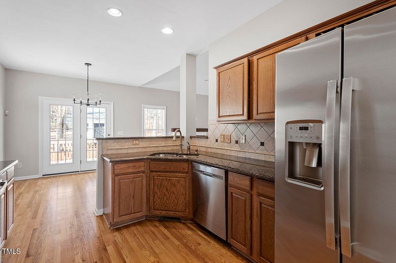 114 Moravia Ln, Cary, NC 27513
