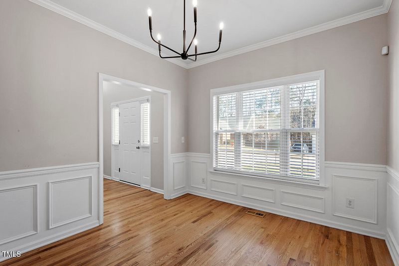 114 Moravia Ln, Cary, NC 27513