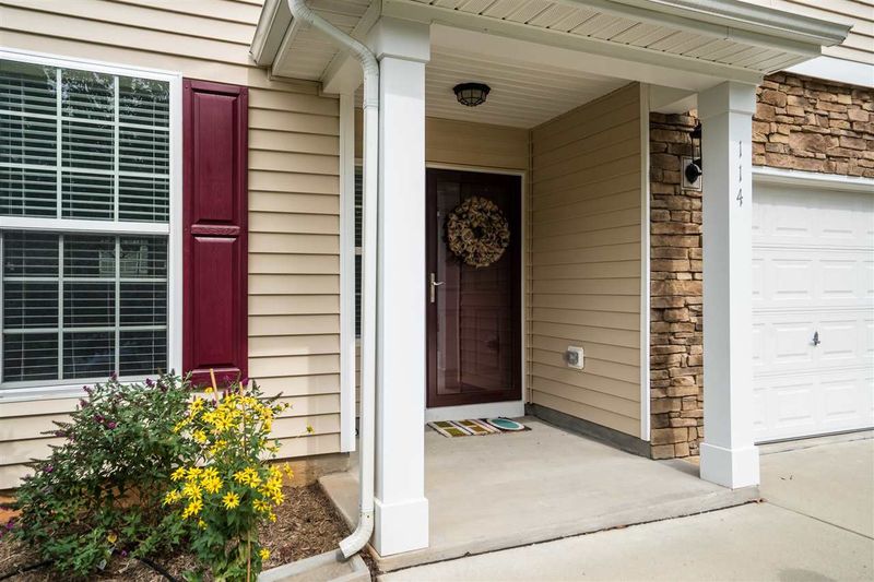 114 Murray Hill Dr, Durham, NC 27712