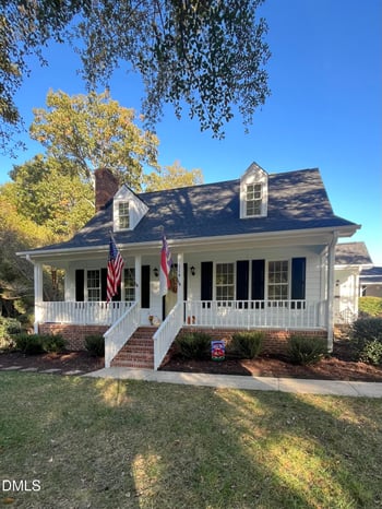 114 Oakdale St, Fuquay Varina, NC 27526
