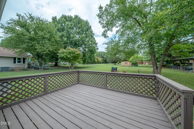 114 Overland Dr, Mebane, NC 27302