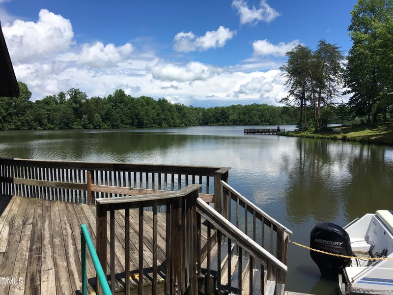 114 Overland Dr, Mebane, NC 27302