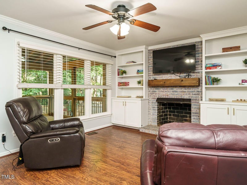 114 Oxpens Rd, Cary, NC 27513