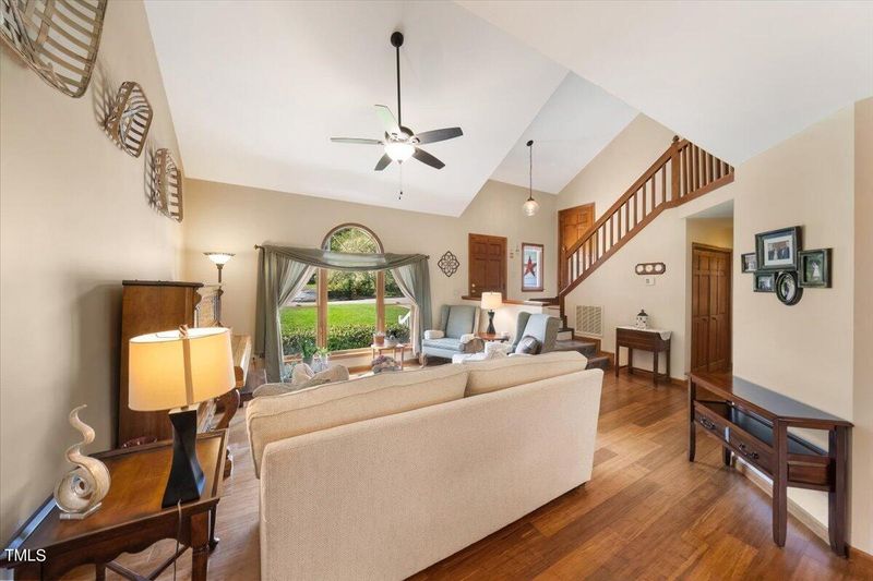 114 Ripley Ct, Cary, NC 27513