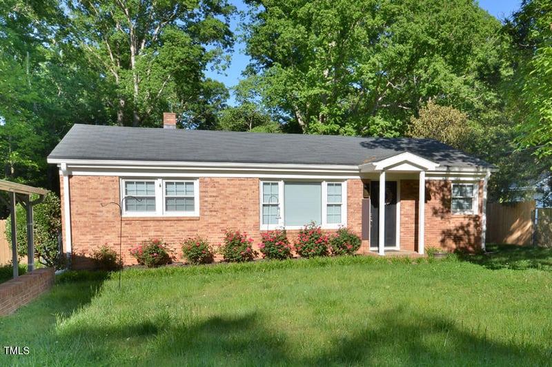 114 Short St, Hillsborough, NC 27278