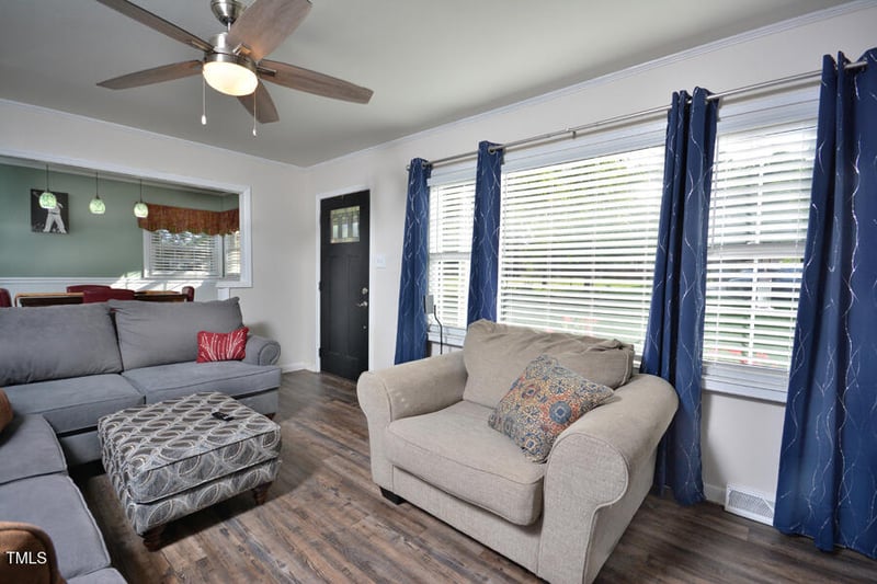114 Short St, Hillsborough, NC 27278