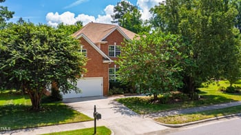 114 Sir Walker Ln, Cary, NC 27519