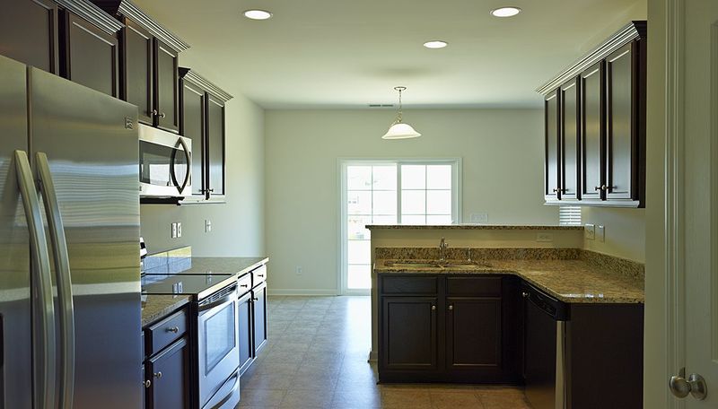 114 Solstice Dr, Haw River, NC 27258