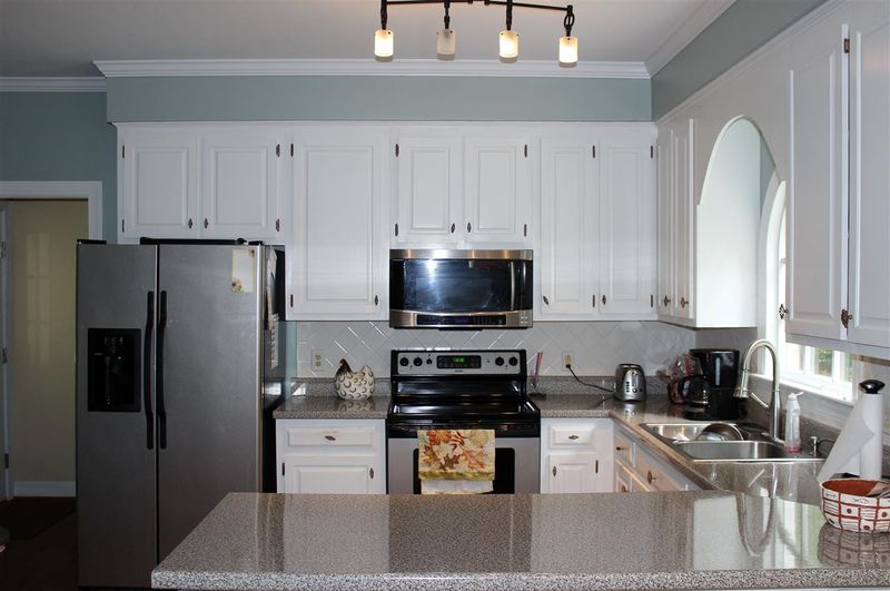 114 Southwick Ct, Cary, NC 27513