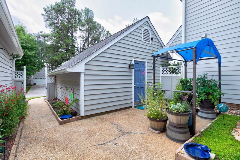 114 Spring Cove Dr, Cary, NC 27511