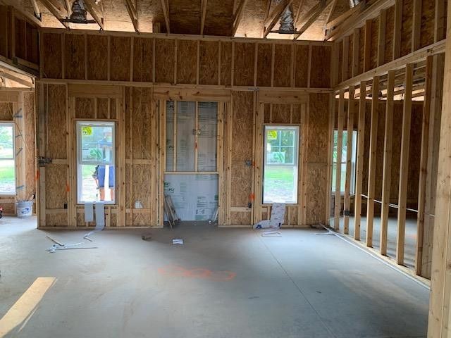 114 Stonehenge Dr, Dunn, NC 28334