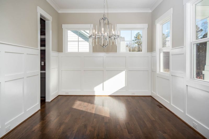 114 Swansboro Ln, Chapel Hill, NC 27516