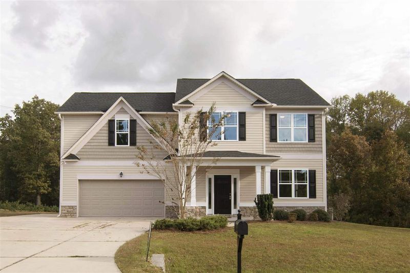 114 Timberland Dr, Angier, NC 27501