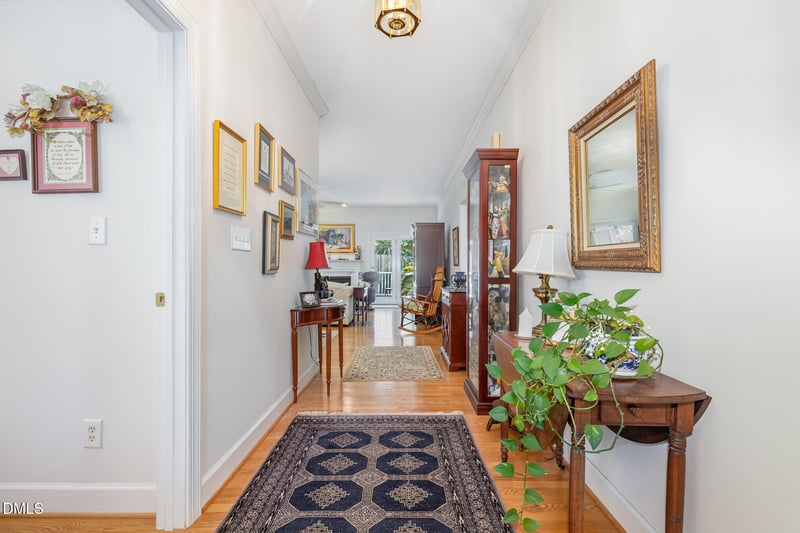 114 Turnberry Ln, Chapel Hill, NC 27517
