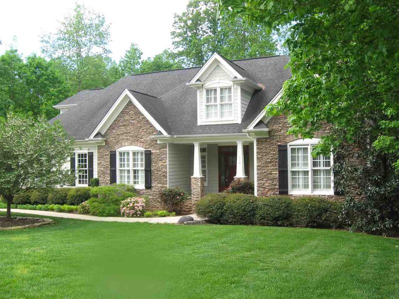 114 E Walker Woods Ln, Clayton, NC 27527