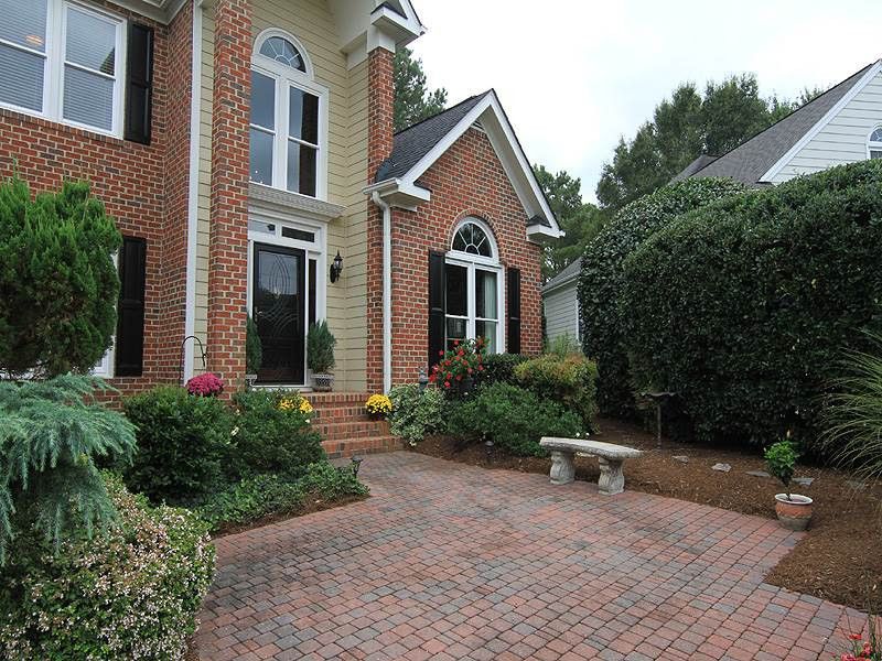114 Waterloo Station Dr, Cary, NC 27513