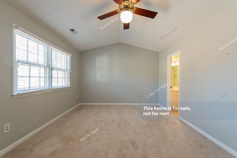 114 Weathersfield Dr, Durham, NC 27713