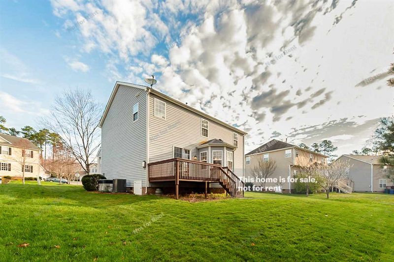 114 Whitney Ln, Durham, NC 27713