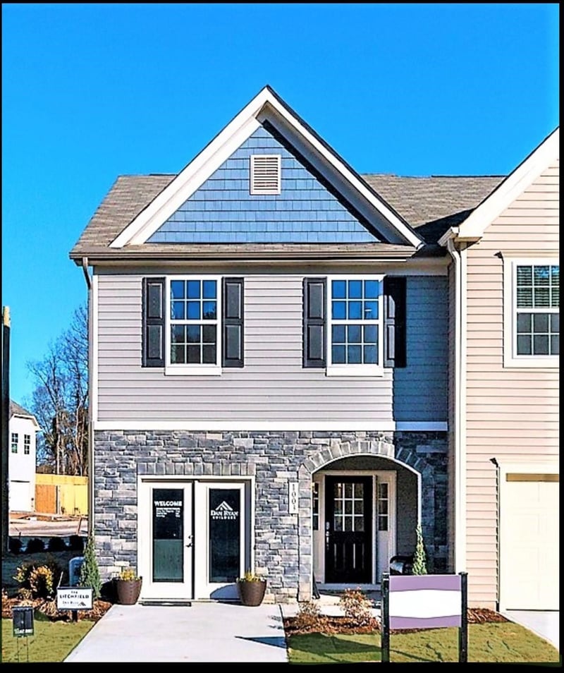 114 Wildflower Cir #64, Clayton, NC 27520