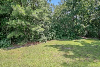 1140 Arailia Dr, Fayetteville, NC 28314