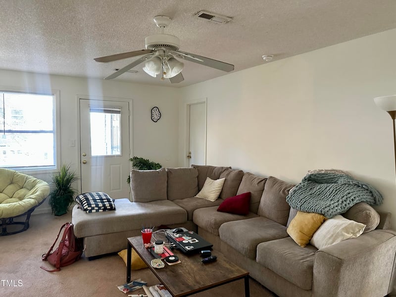 1140 Carlton Ave #201, Raleigh, NC 27606