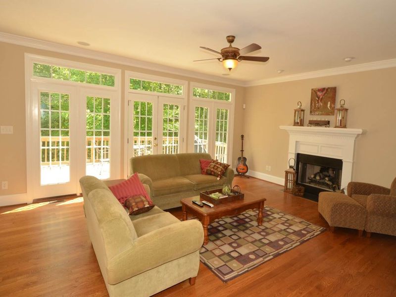 1141 Lake Valley Dr, Wake Forest, NC 27587