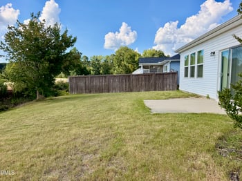 1141 Noor Ln, Fuquay Varina, NC 27526