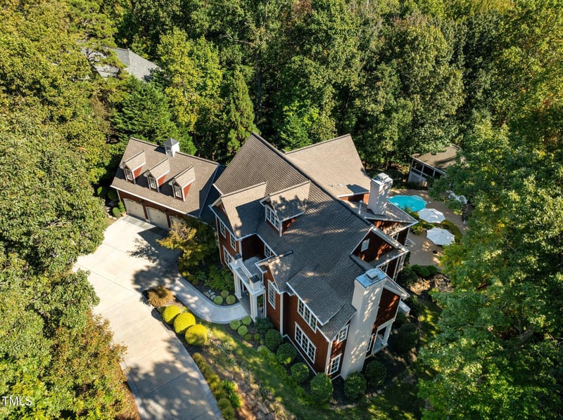 11417 Governors Dr, Chapel Hill, NC 27517