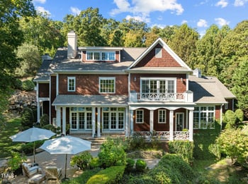 11417 Governors Dr, Chapel Hill, NC 27517