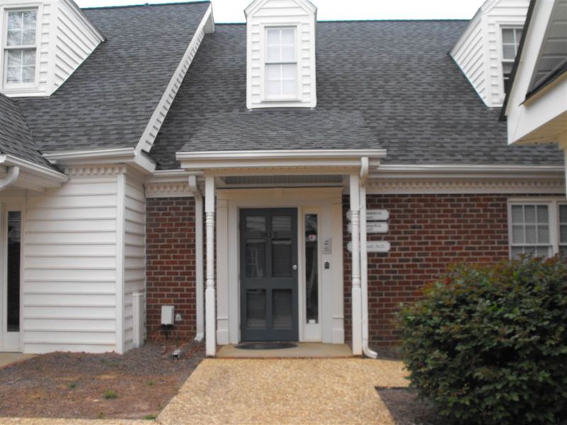 1143-B Executive Cir, Cary, NC 27511