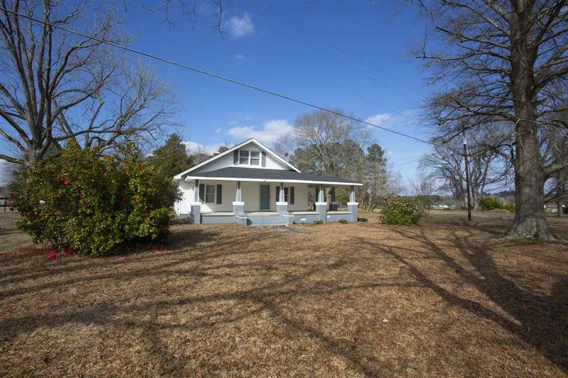 1143 James Norris Rd, Angier, NC 27501
