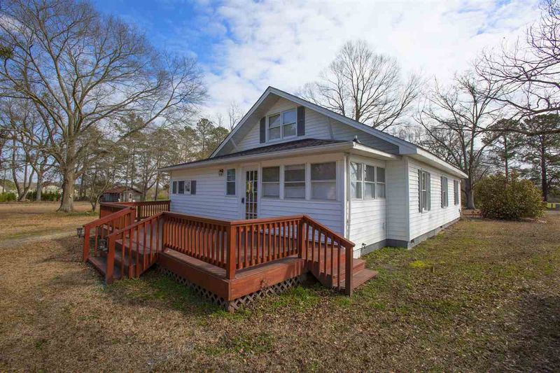 1143 James Norris Rd, Angier, NC 27501