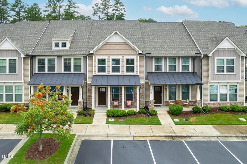 1143 Metropolitan Dr, Durham, NC 27713